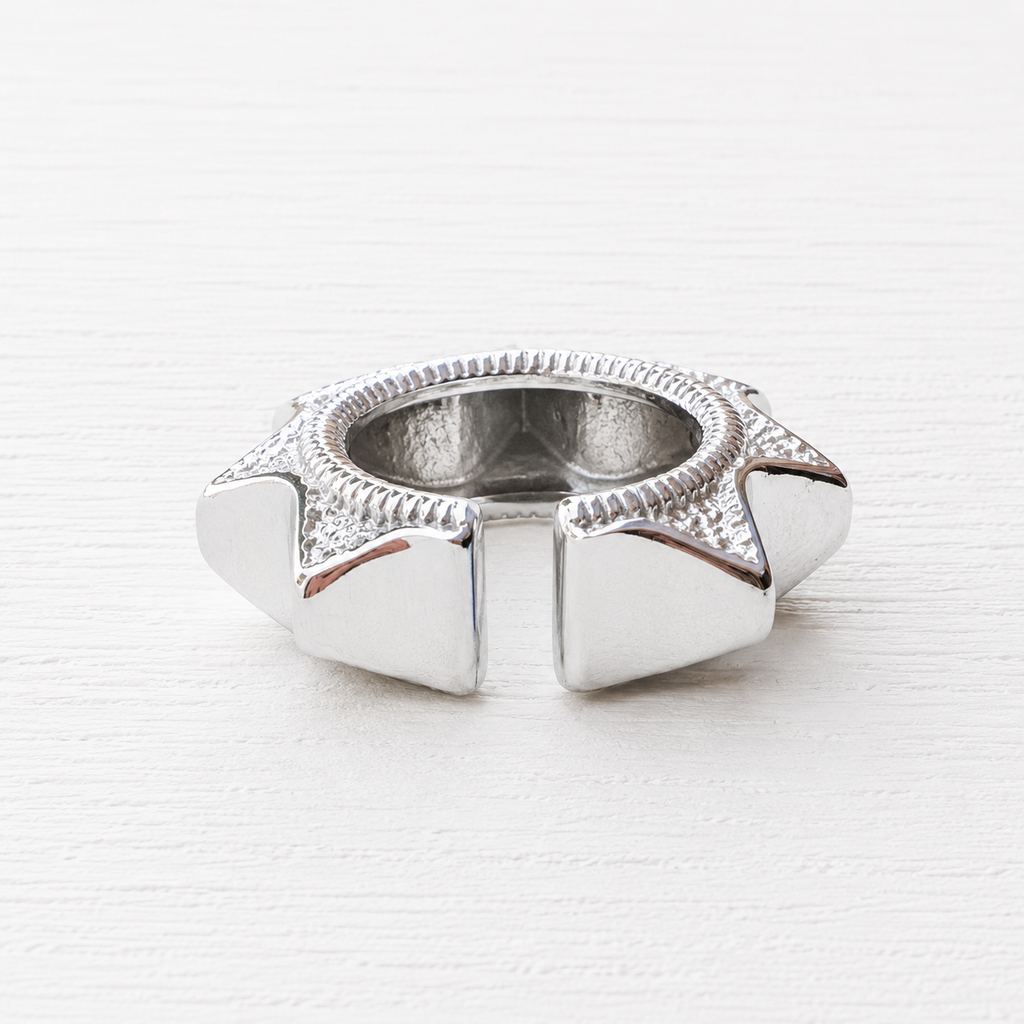 Anillo picos plateado