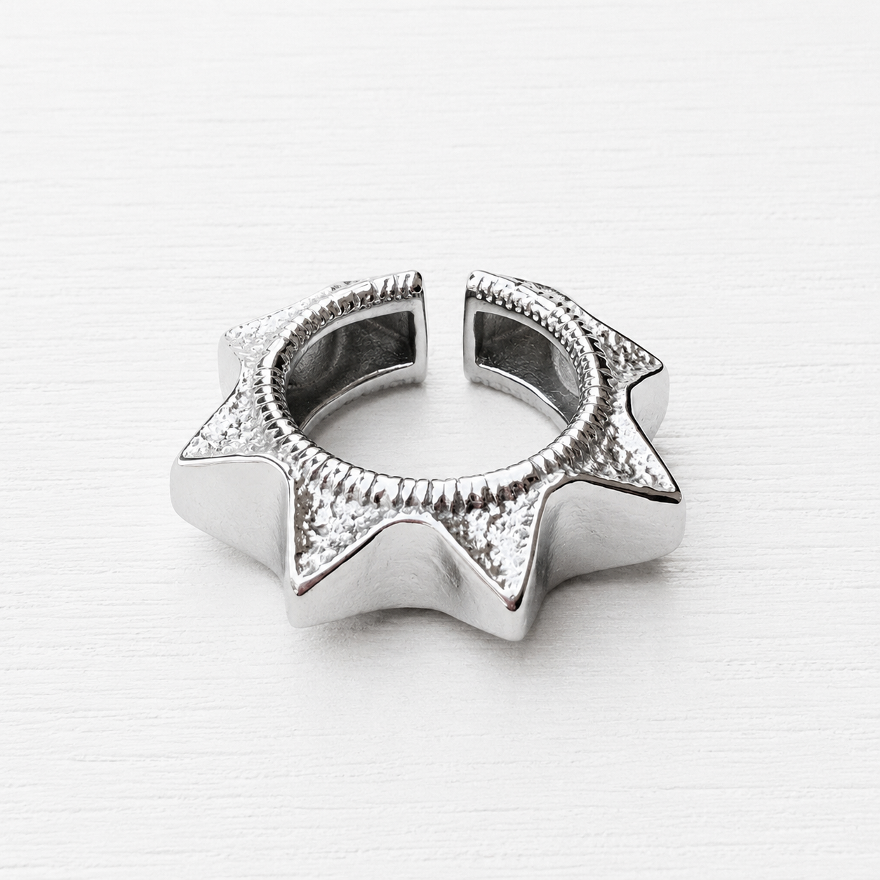 Anillo picos plateado