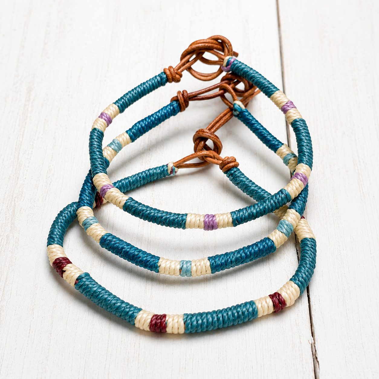 Pulsera cuero azul oscuro