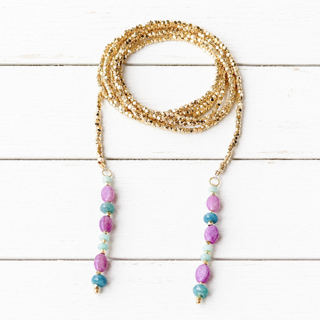 Collar abierto extra largo dorado piedras