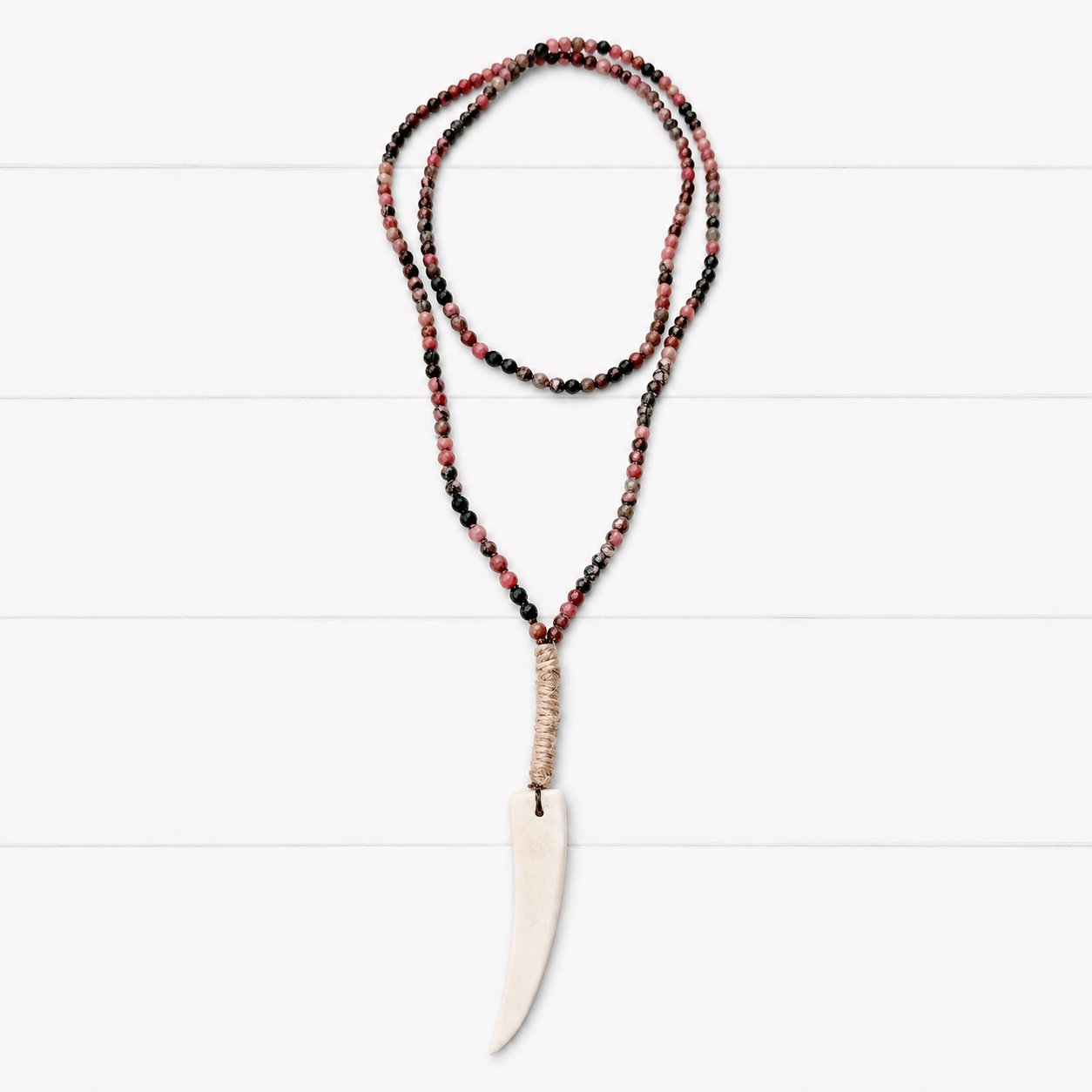 Collar corto África cuerda
