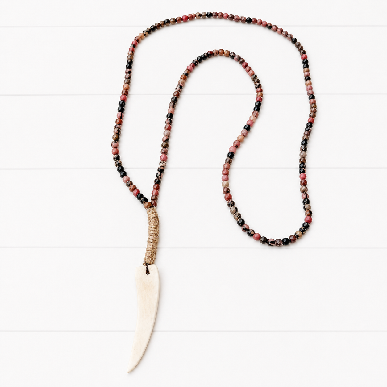 Collar corto África cuerda
