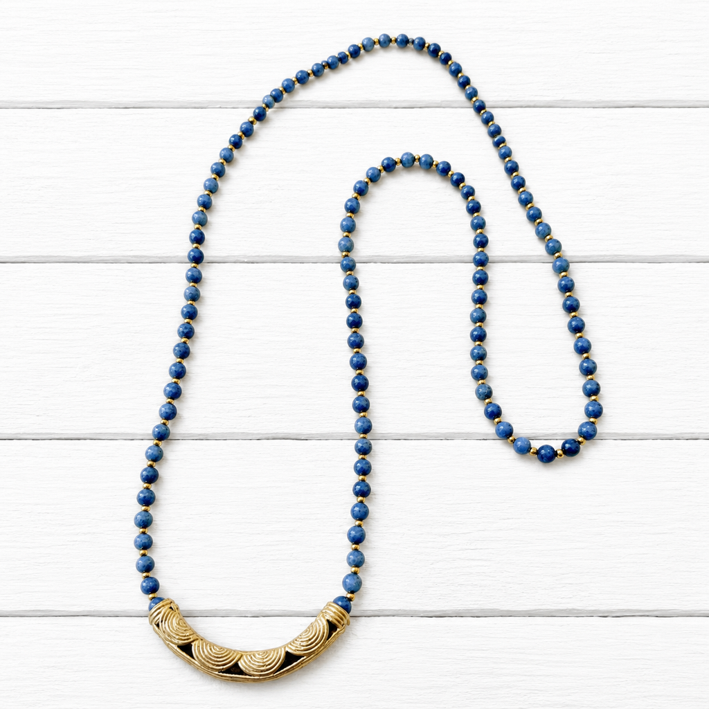 Collar azul tubo curvo
