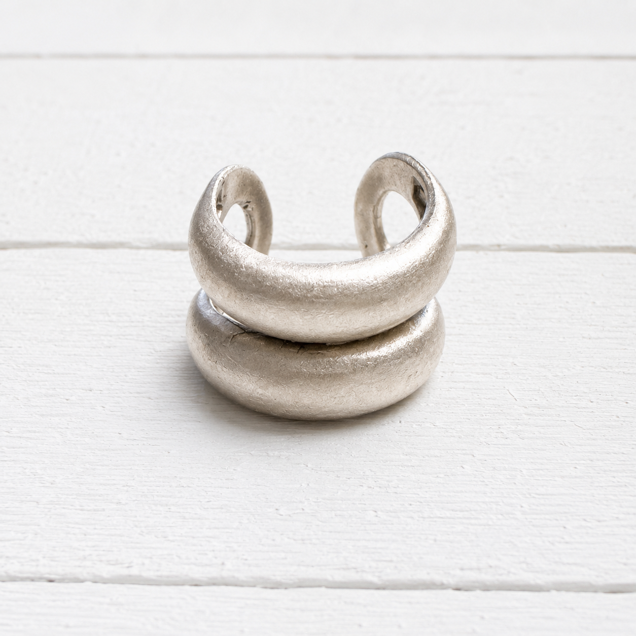 Anillo zamak plateado doble