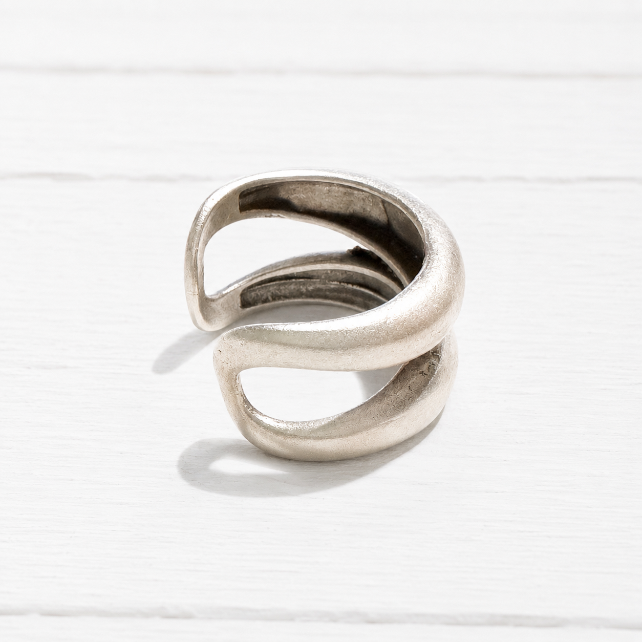 Anillo zamak plateado doble