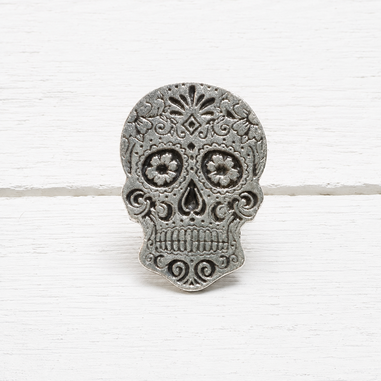 Anillo zamak plateado calavera