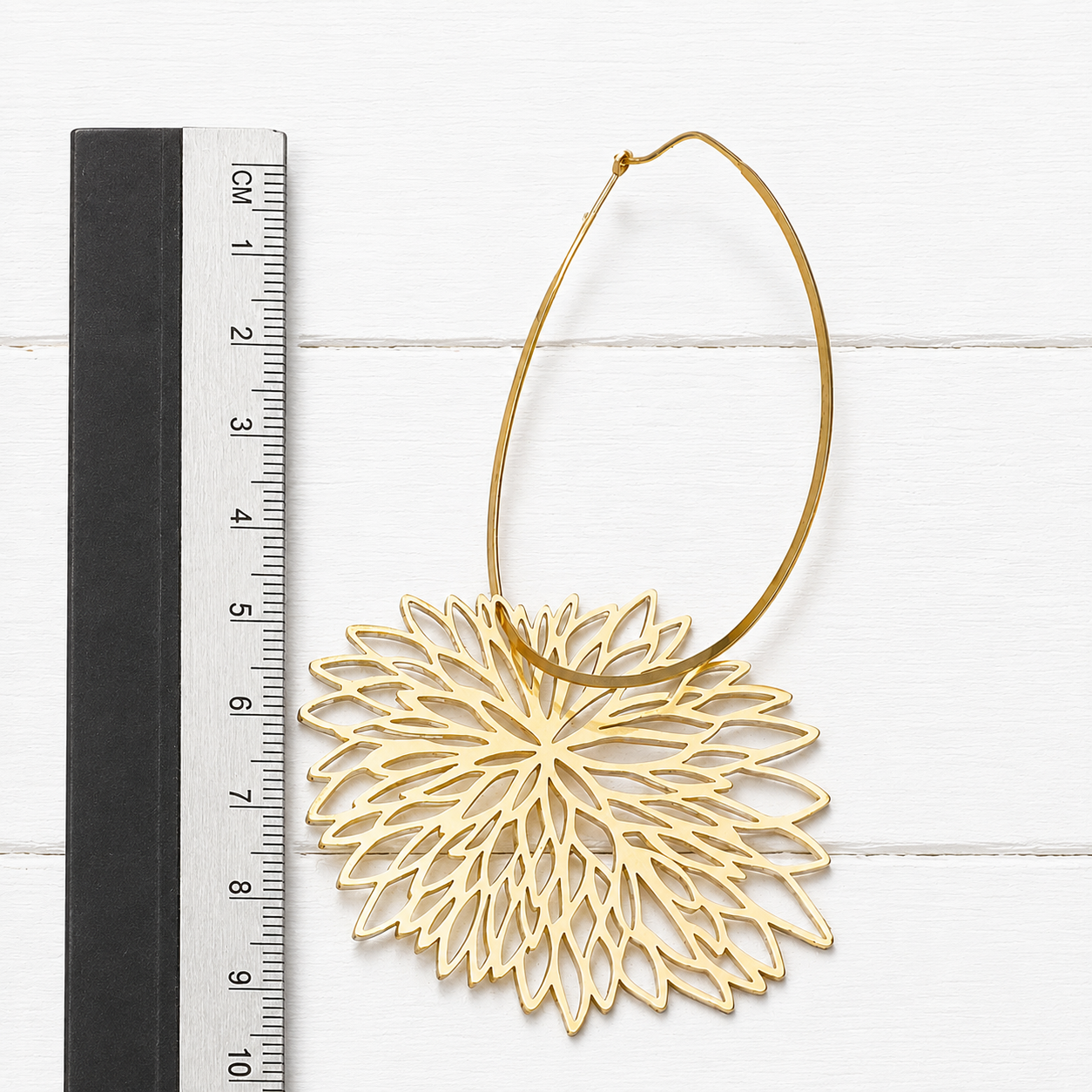 Pendientes aro ovalado flor XL