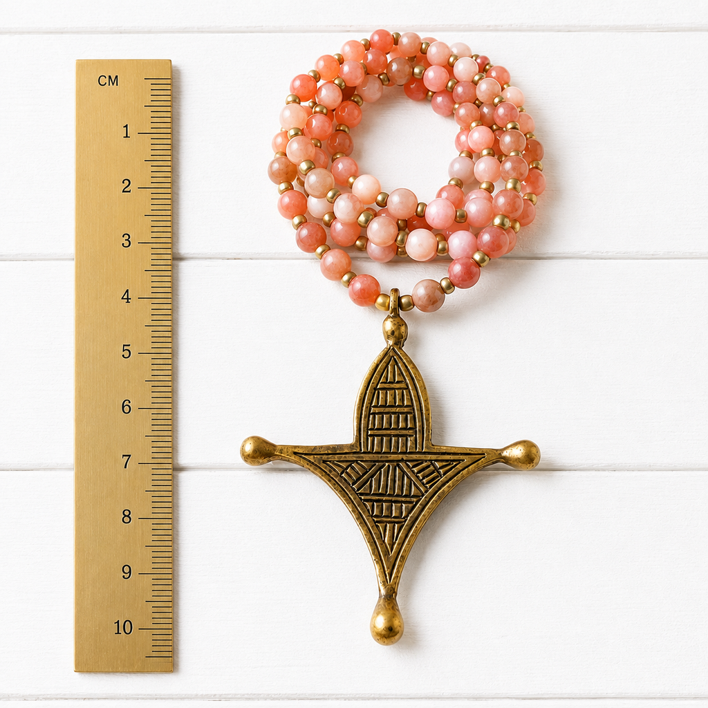 Collar tribal piedras rosas