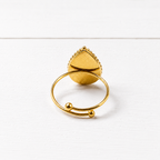 Anillo gota piedra labradorita facetada