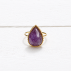 Anillo gota piedra amatista facetada