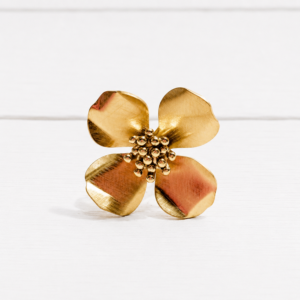 Anillo flor cuatro pétalos