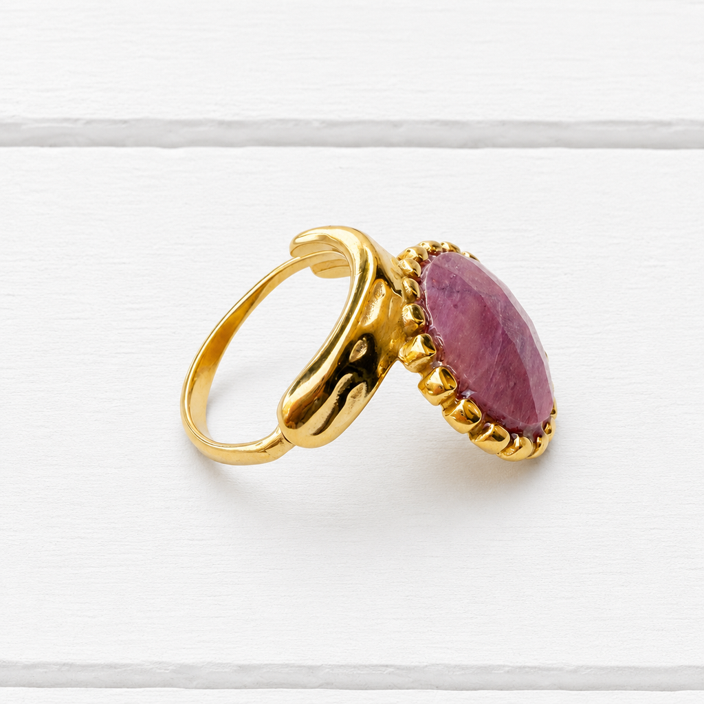 Anillo pedrusco enmarcado rodocrosita