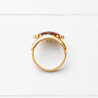 Anillo pedrusco enmarcado teja