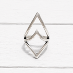Anillo zamack plateado picos