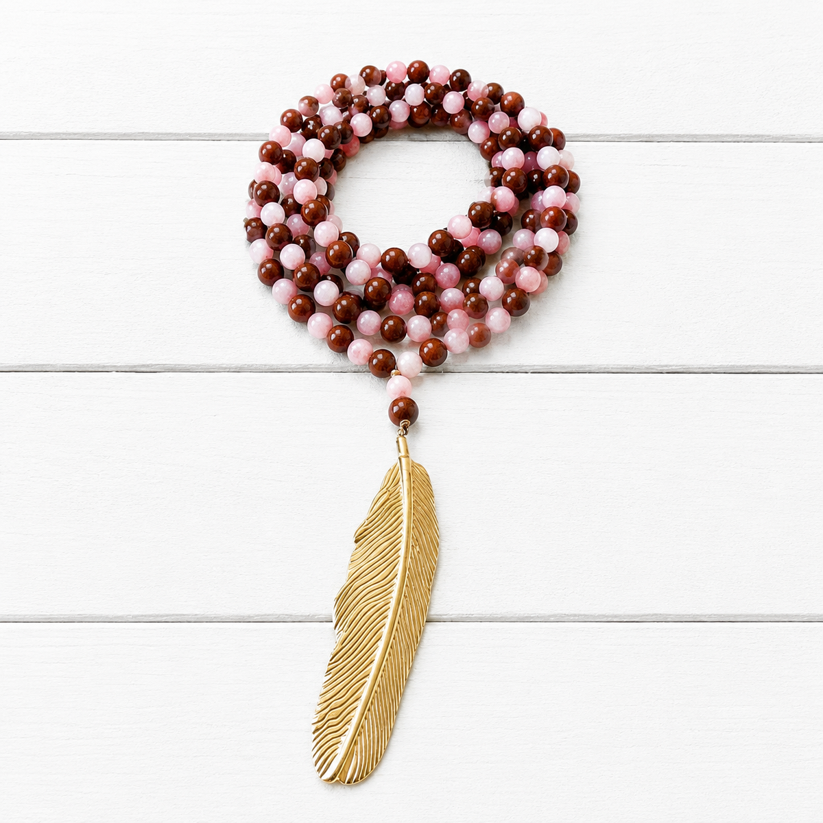 Collar bicolor pluma