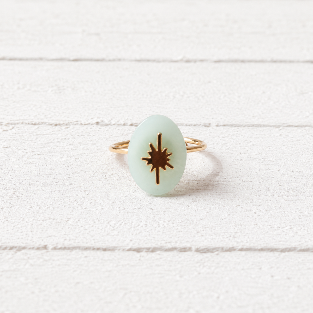 Anillo estrella agua oval