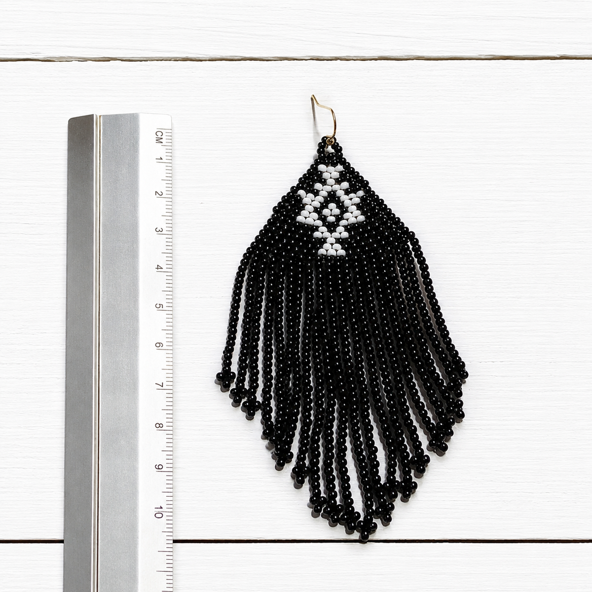 Pendientes miyuki tribal negro