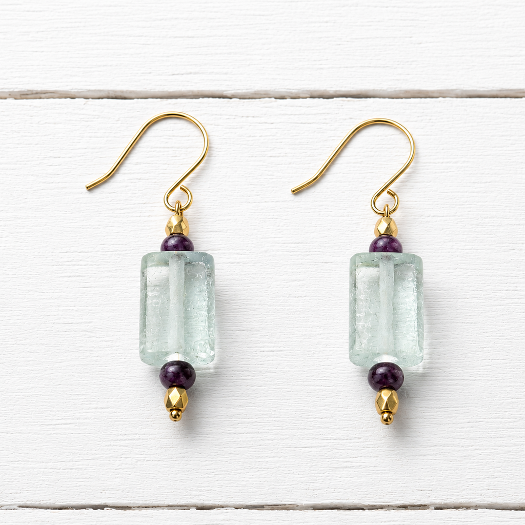 Pendientes vidrio azul dorados